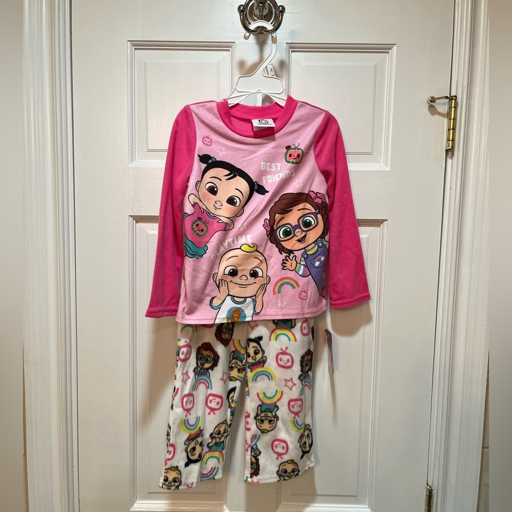 NWT Cocomelon Toddler Girls Fleece Pajamas PJs 3T